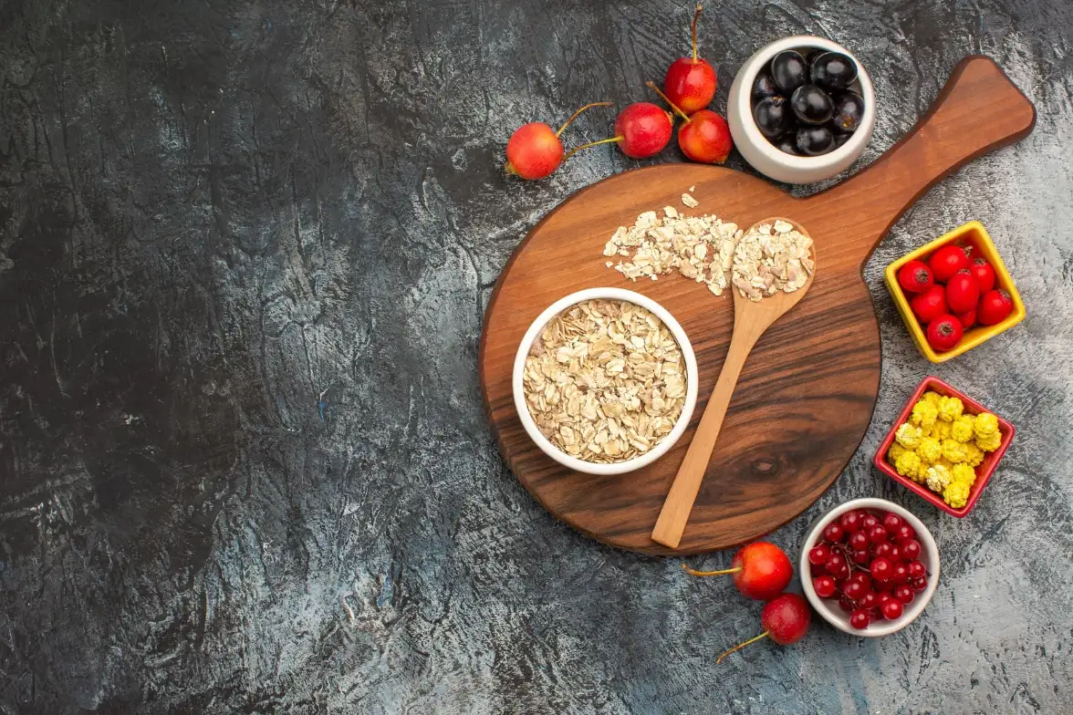تصویر اوتمیل به همراه بلوبری و مخلفات